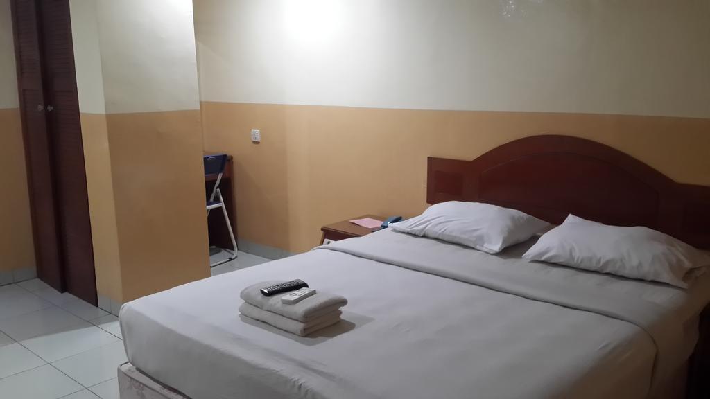 Batam Star Hotel Room photo